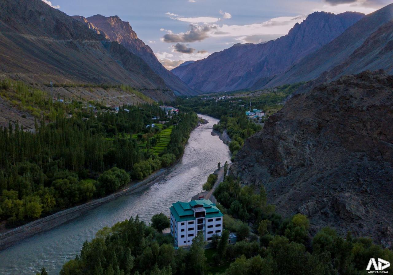 Hotel Chhutuk Heights Kargil Zewnętrze zdjęcie