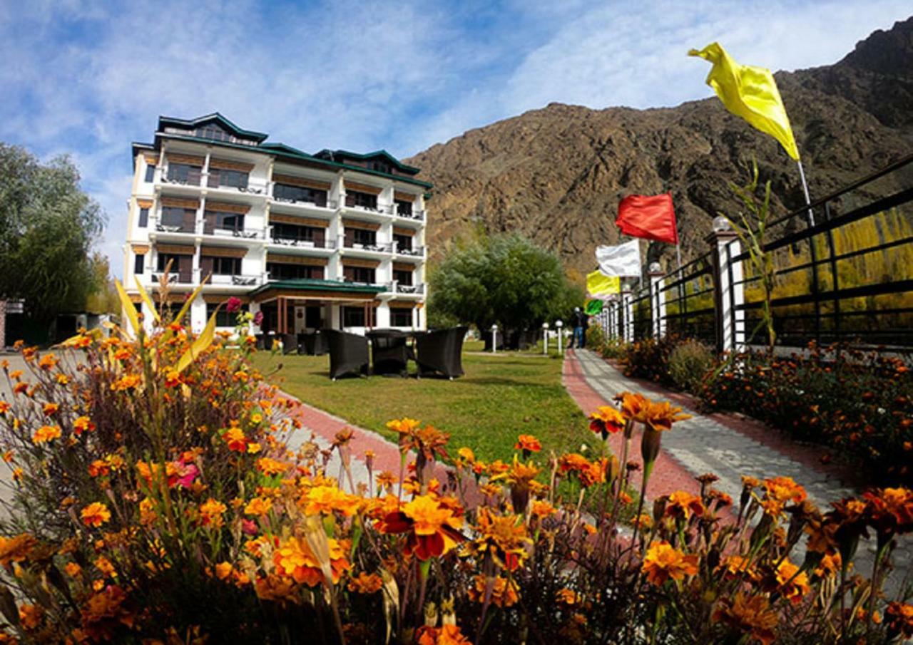 Hotel Chhutuk Heights Kargil Zewnętrze zdjęcie